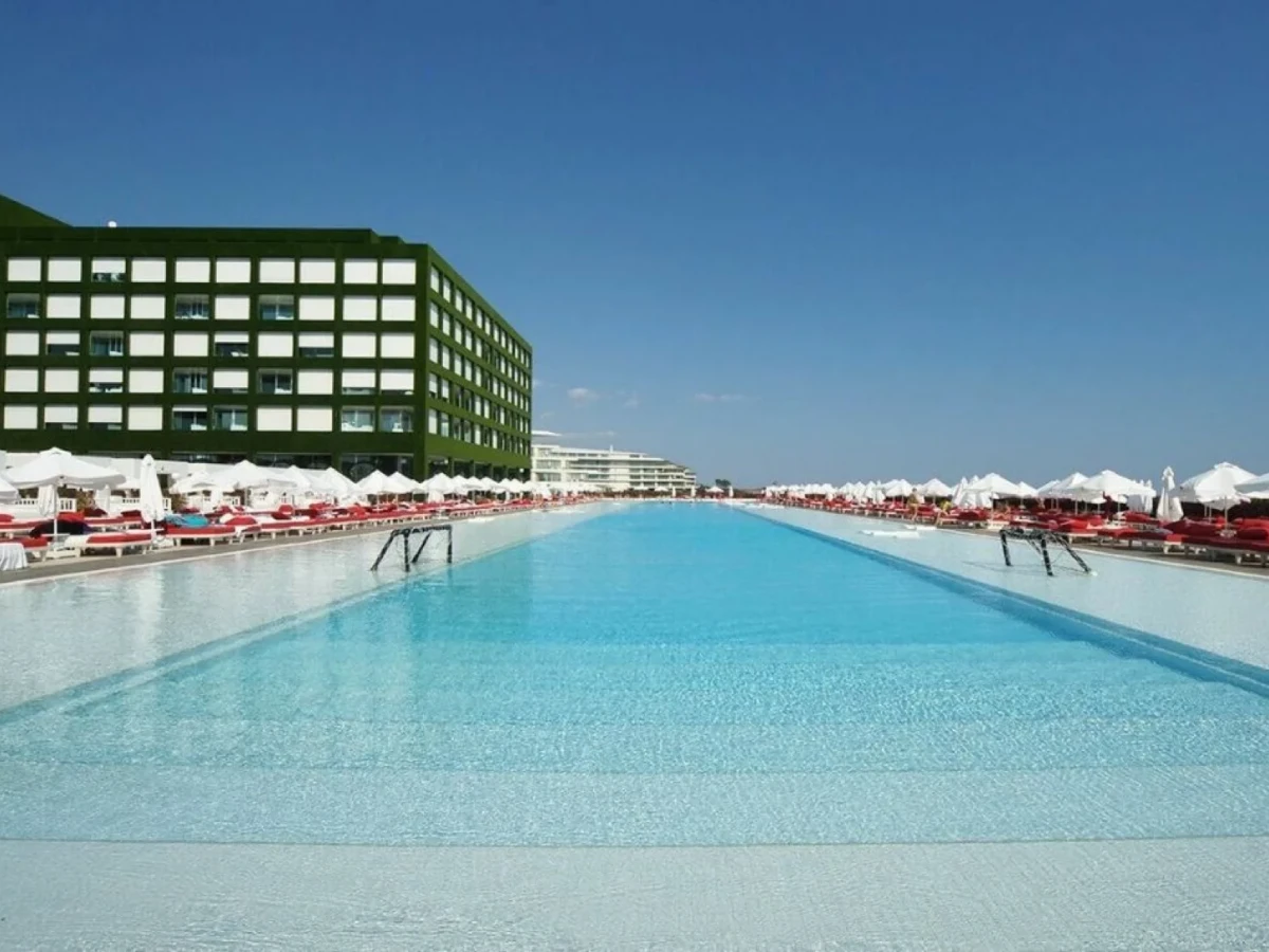 Adam & Eve Otel Havuzu Projesi