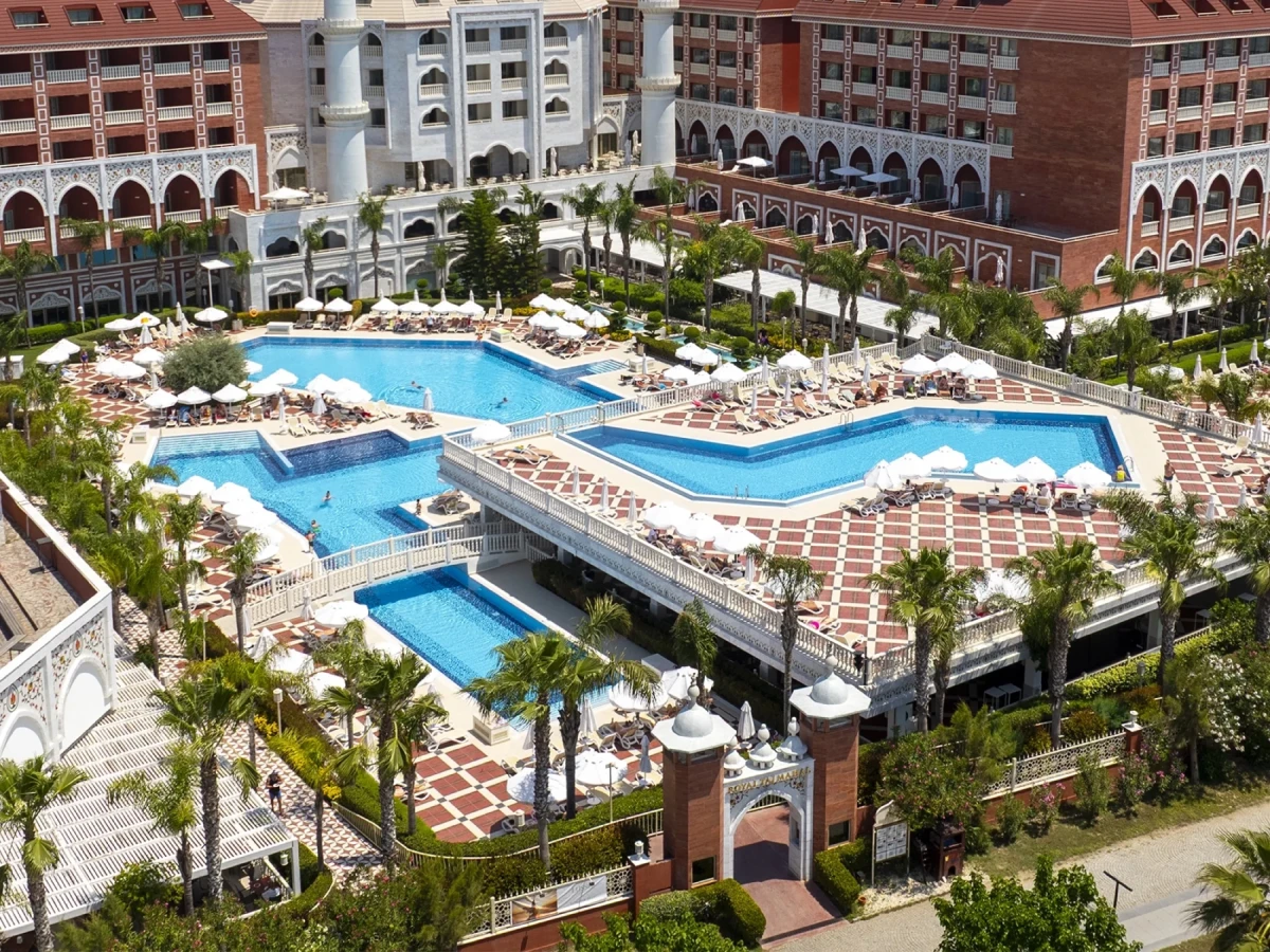 Royal Taj Mahal Hotel Havuzu Projesi