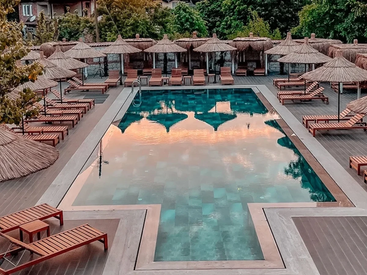 Baltürk Garden Sapanca Hotel Havuzu Projesi
