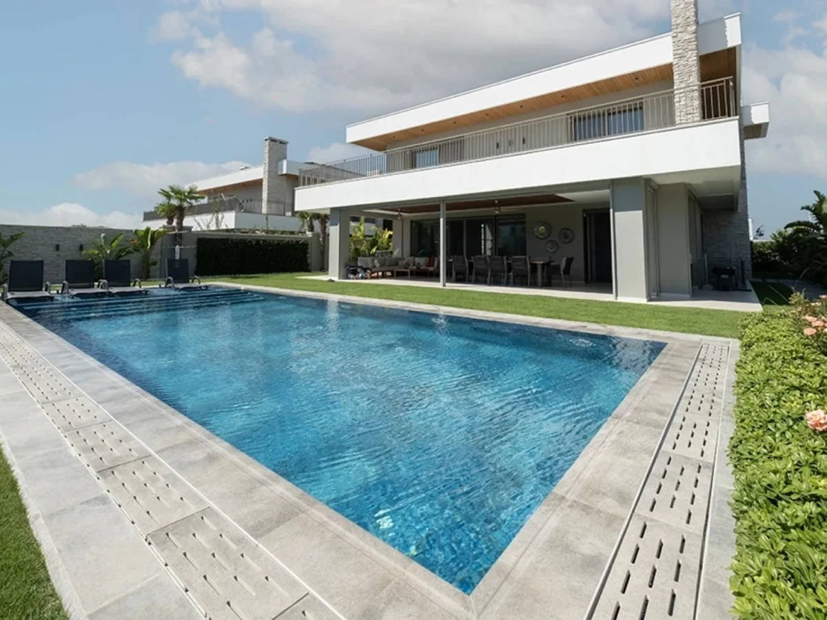 Marin Villa Havuzu Projesi