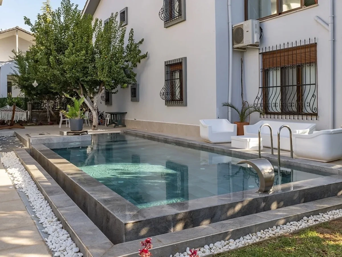 Antique Grey Antalya Döşemaltı Villa Havuzu Projesi