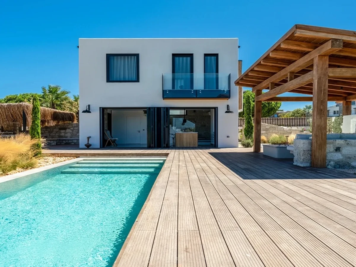 Antique Beige İzmir Çeşme Villa Havuzu Projesi