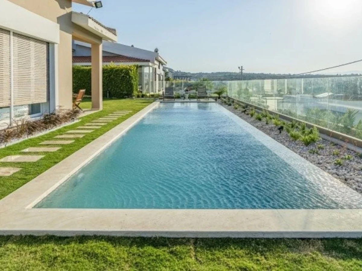 Antique Beige Çeşme Villa Havuzu Projesi