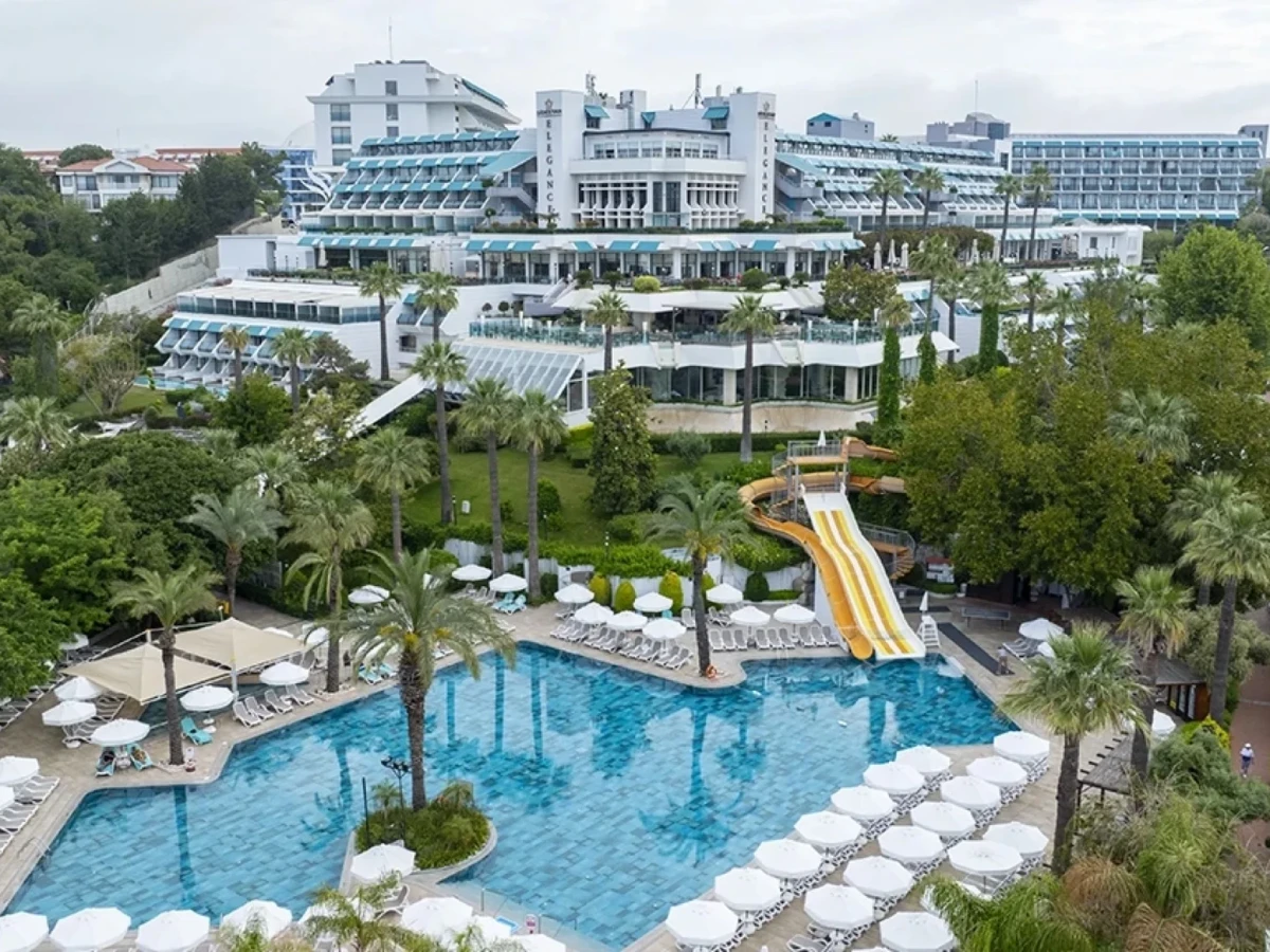 Side Star Elegance Hotel Pool Project