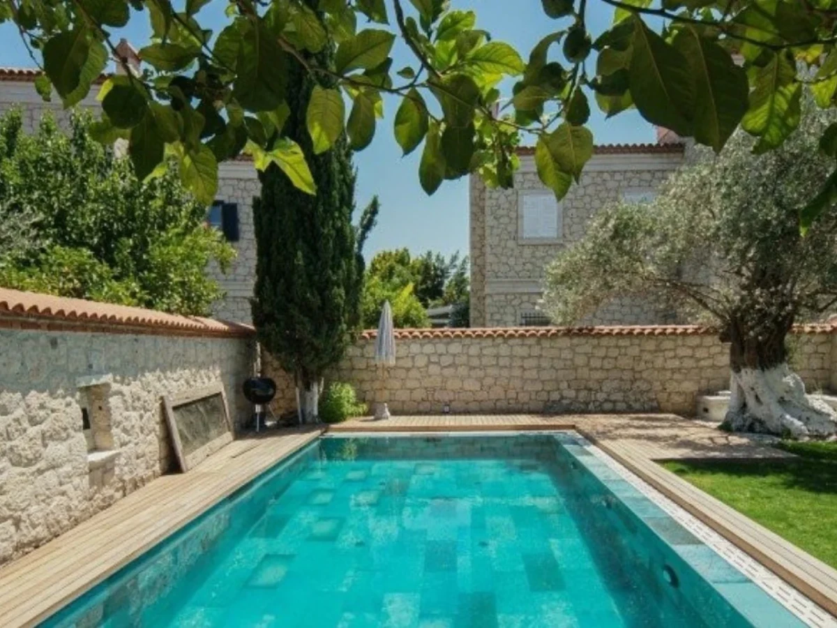Firuze Mix Çeşme Villa Pool Project