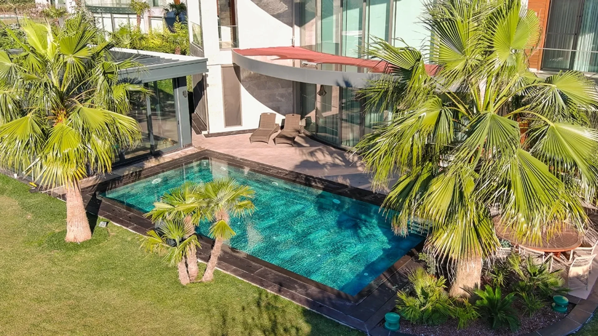 Olcay Mix İstanbul Villa Pool Project