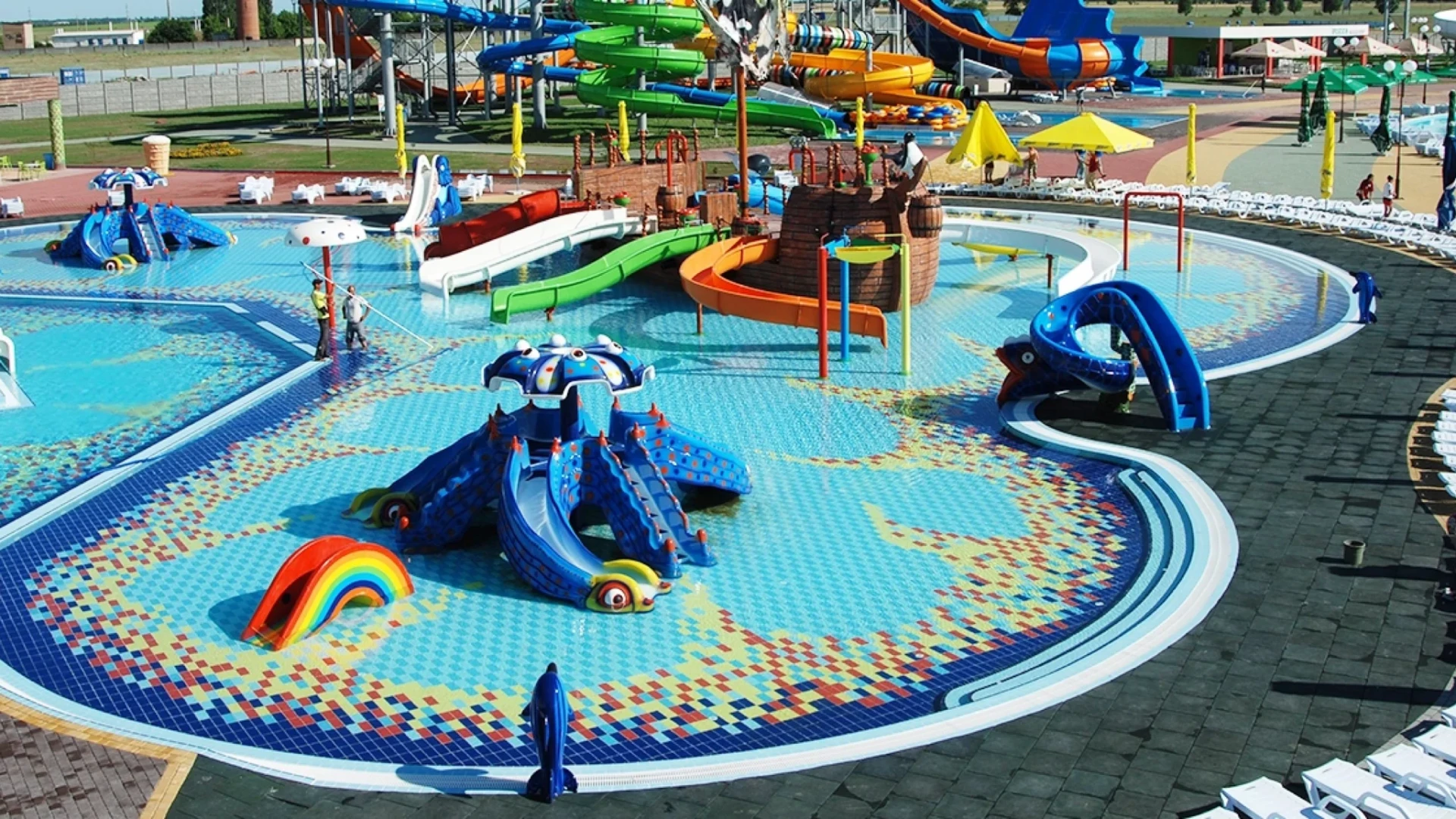 Ukrayna Treasure Island Water Park Havuz Projesi