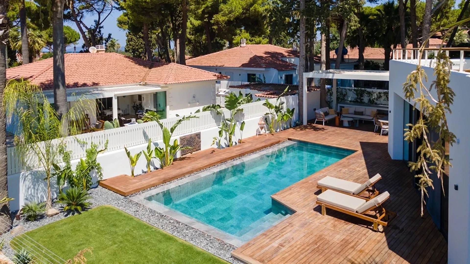 Antique Grey İzmir Şantiye Evleri Villa Havuzu Projesi