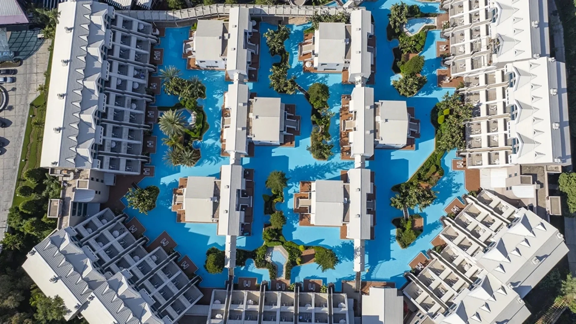 Susesi Luxury Resort Otel Havuzu Projesi