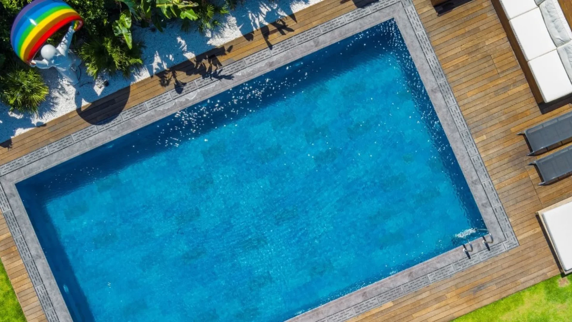 Marin Çeşme Villa Havuzu Projesi