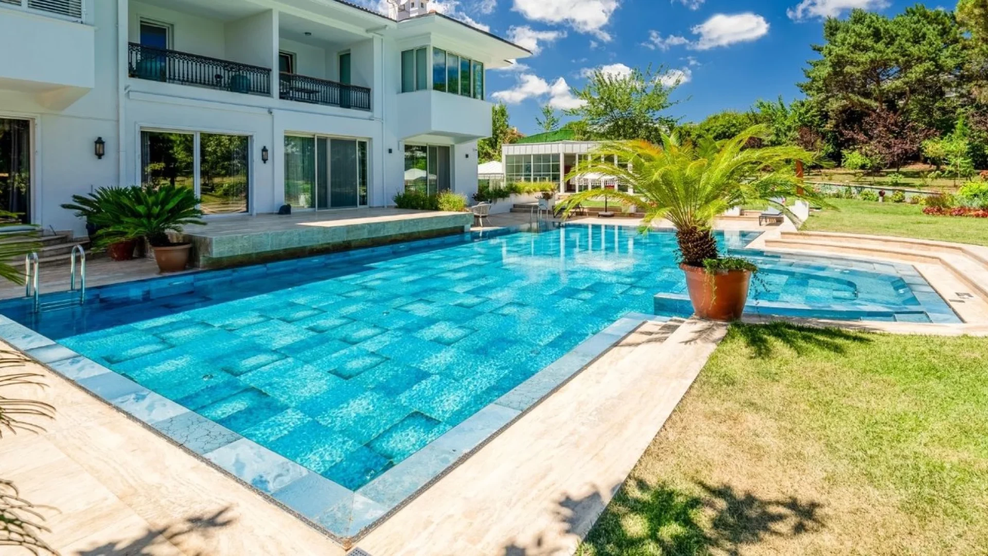 Blue Bead Kemer Country Villa Havuzu Projesi