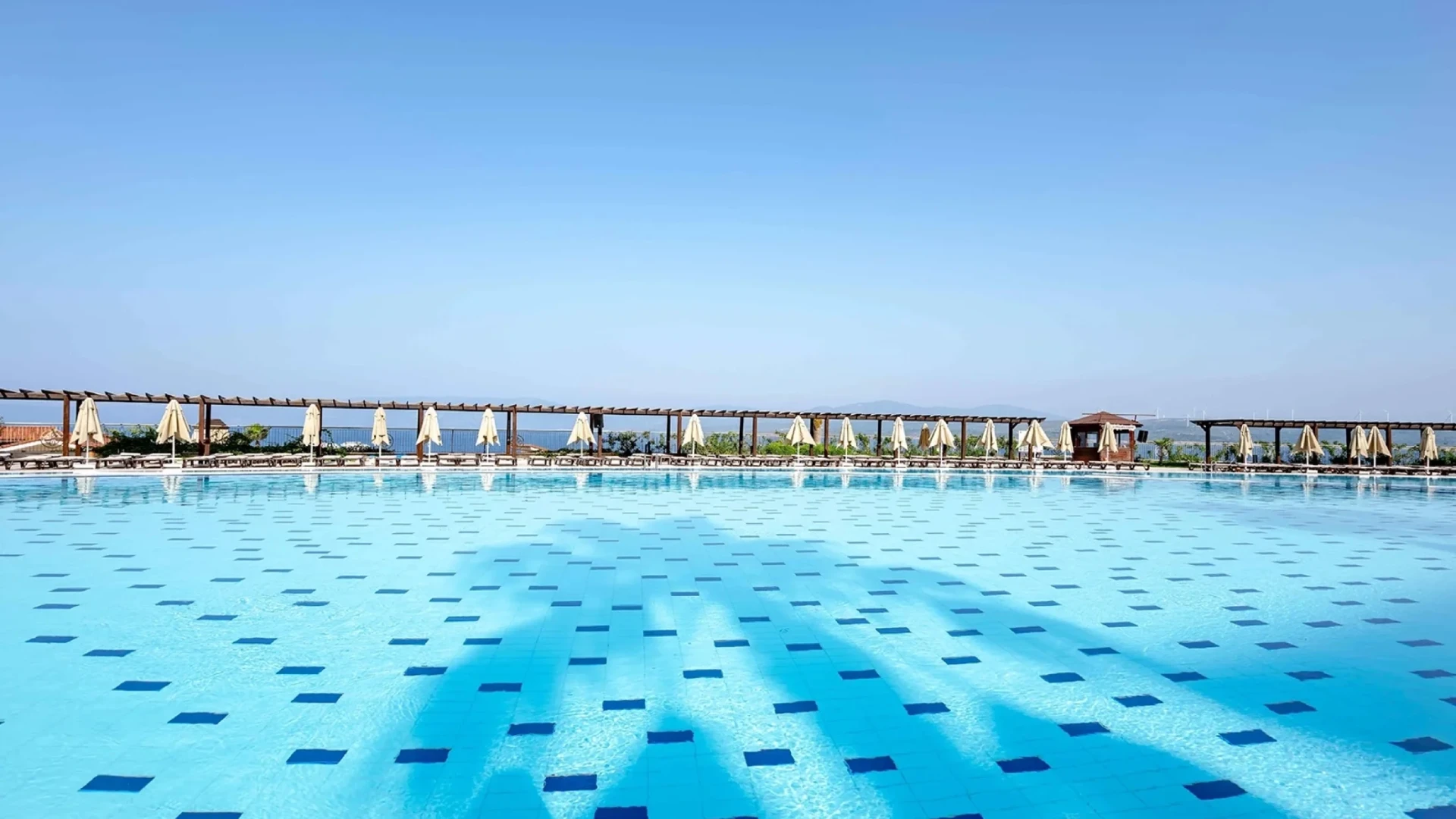 Euphoria Aegean Resort & SPA Otel Havuzu Projesi