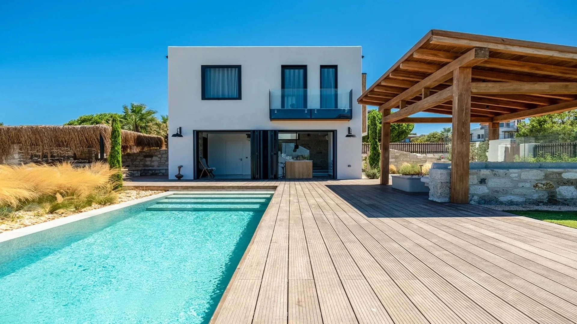 Antique Beige İzmir Çeşme Villa Havuzu Projesi