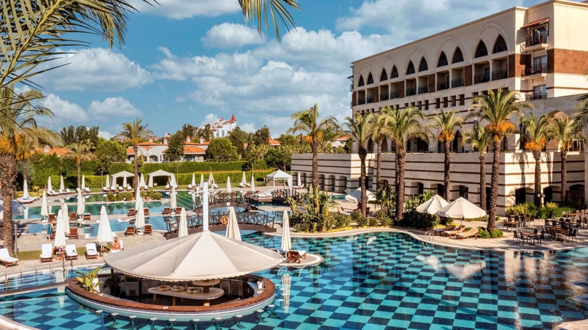 Kempinski Hotel The Dome Otel Havuzu Projesi