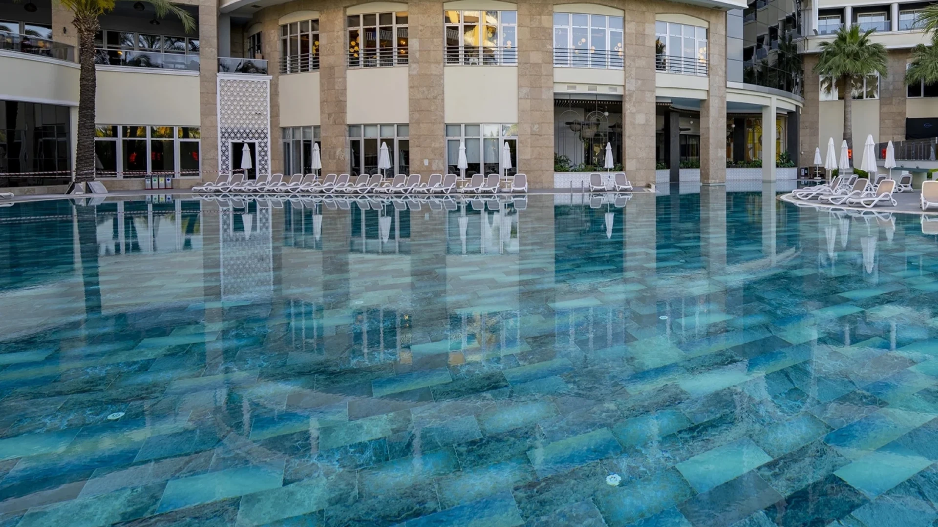 Leodikya Kirman Premium Otel Havuzu Projesi