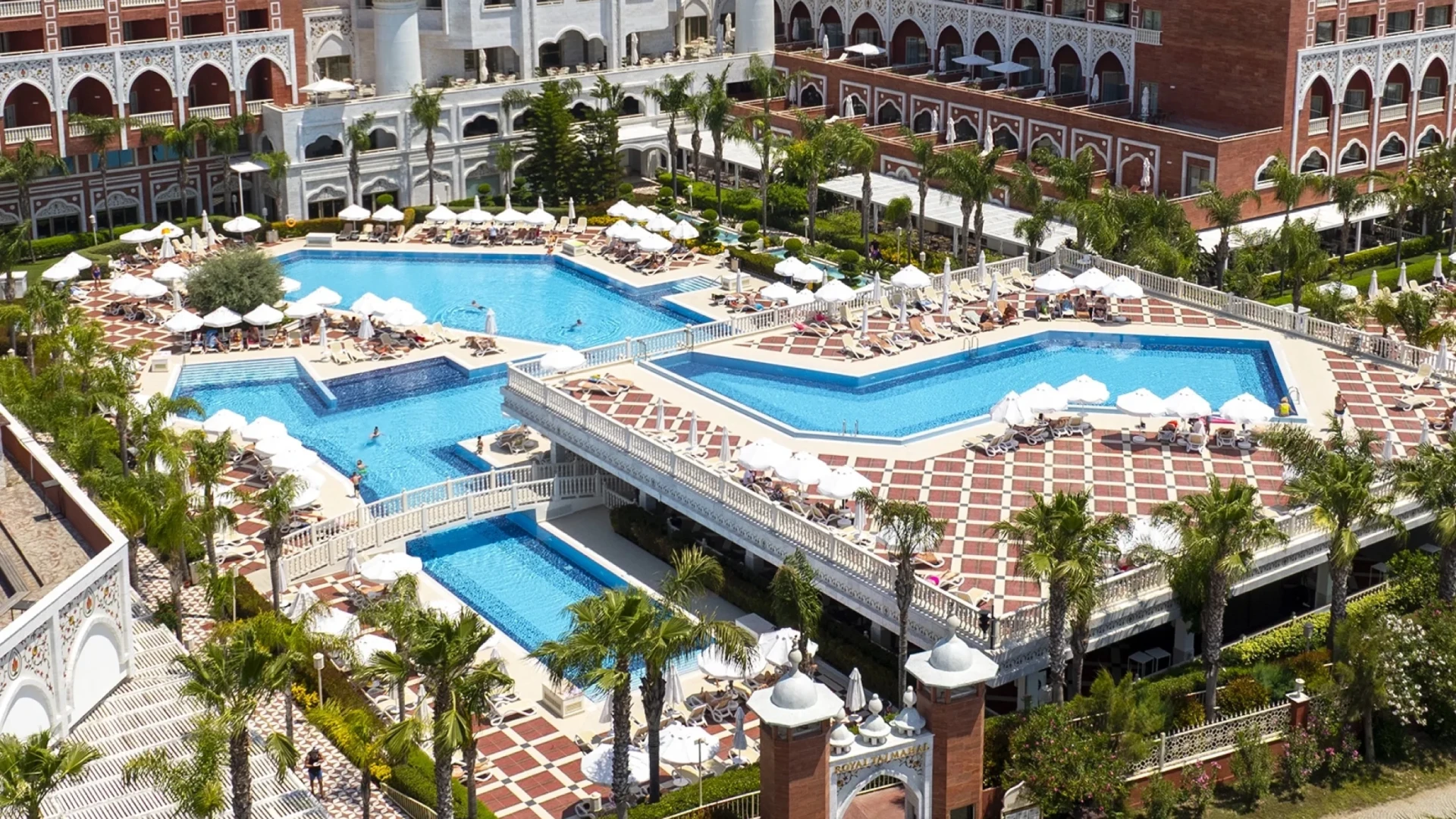 Royal Taj Mahal Hotel Havuzu Projesi