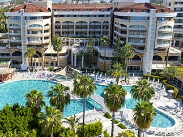 Arycanda Kirman Premium Otel Havuzu Projesi