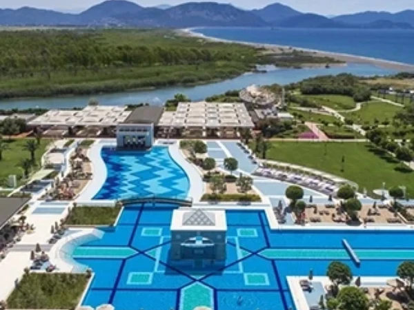 Hilton Dalaman Sarigerme Resort & SPA Otel Havuzu Projesi