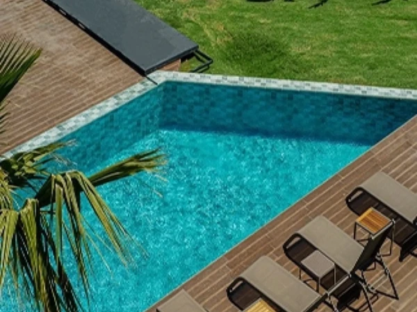 Sukabumi Çeşme Villa Havuzu Projesi