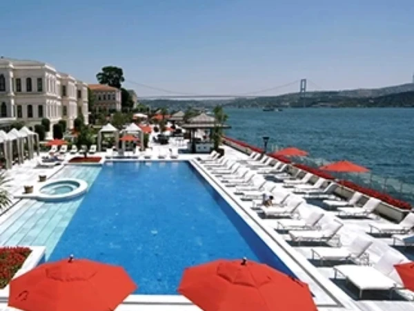 Four Seasons Hotel Istanbul At The Bosphorus Otel Havuzu Projesi