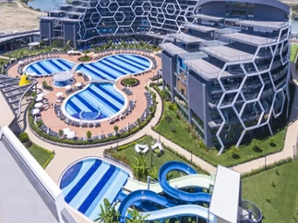 Bosphorus Sorgun Otel Havuzu Projesi