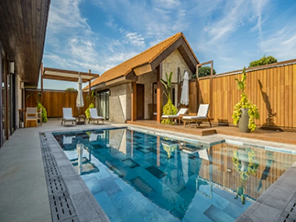IC Hotels Residence Schwimmbad Projekt