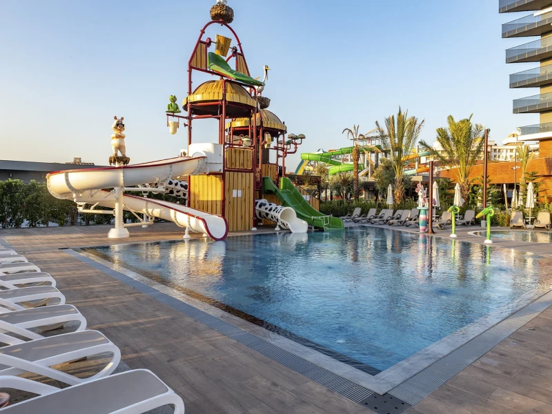 Проект бассейна отеля Kirman Calyptus Resort & Spa
