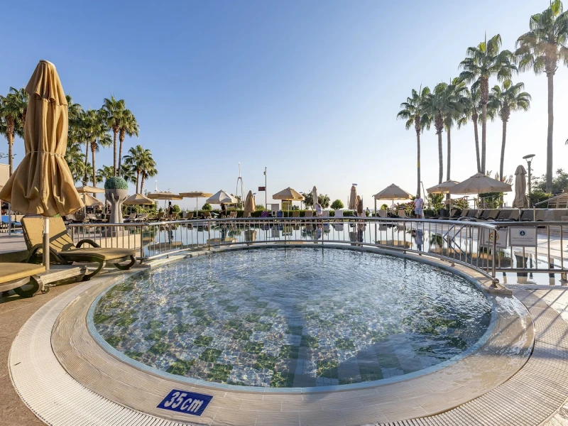 Fame Residence Kemer & SPA Otel Havuz Projesi