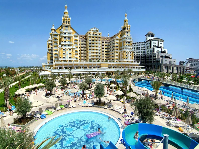 Royal Holiday Palace Otel Havuzu Projesi
