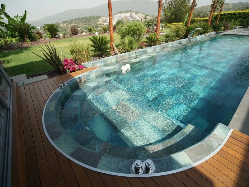 İzmir Olcay Mix Villa Havuzu Projesi