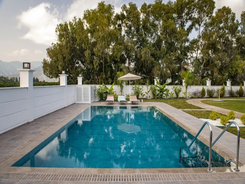 Piazza Cyan Antalya Villa Havuzu Projesi