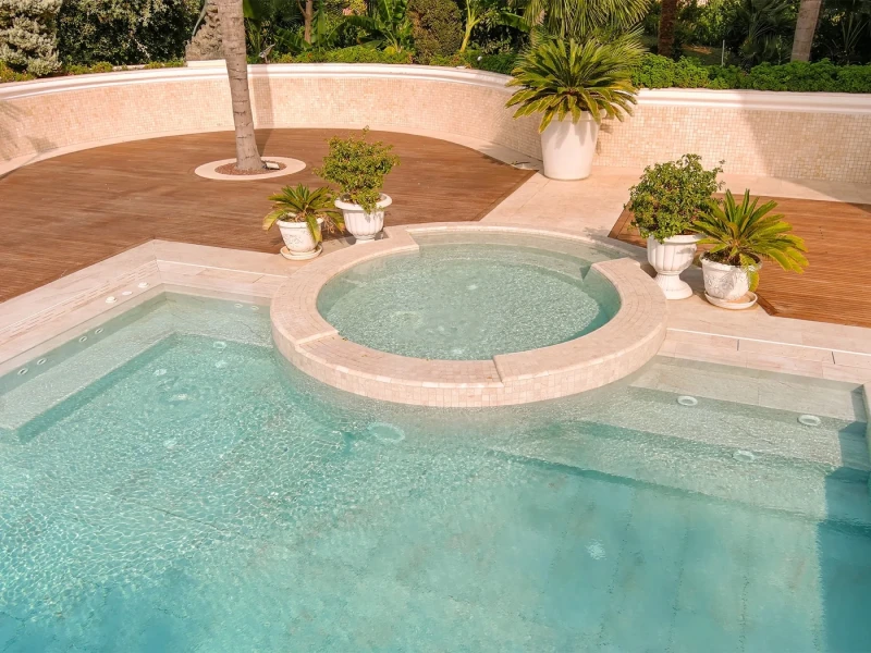 Antique Beige İzmir Narlıdere Villa Havuzu Projesi