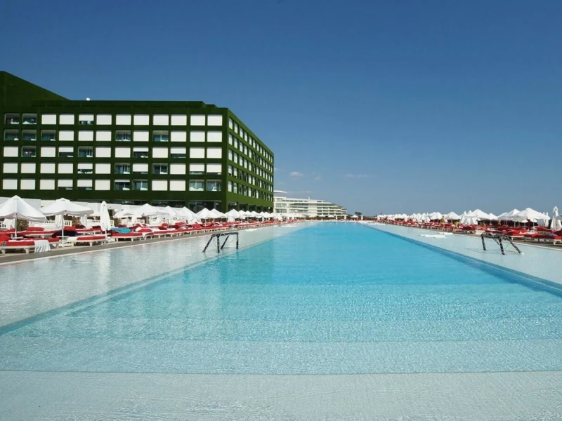Adam & Eve Otel Havuzu Projesi