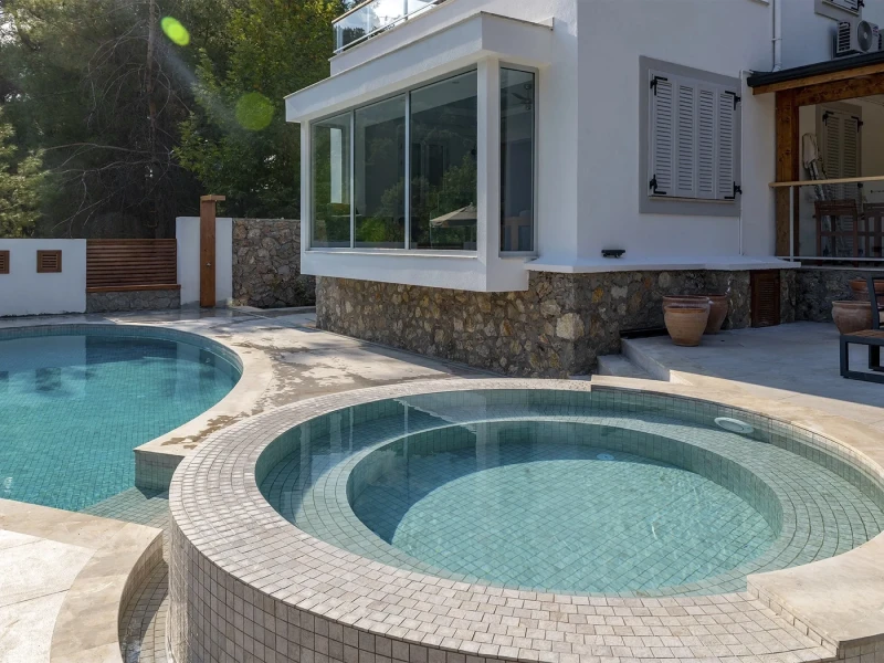 Antique Beige Muğla Villa Havuzu Projesi