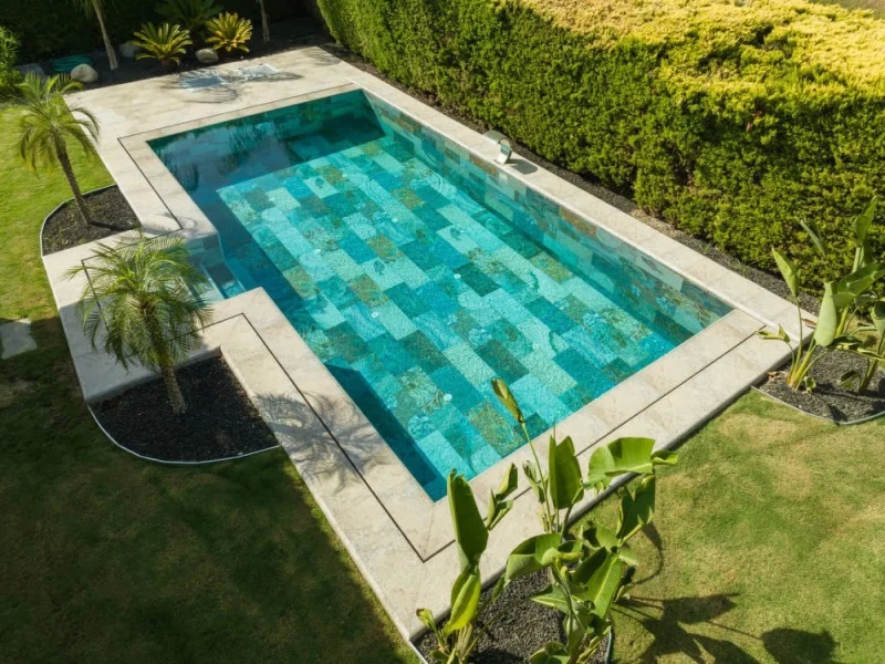 Fossil Mix İzmir Çeşme Villa Havuzu Projesi