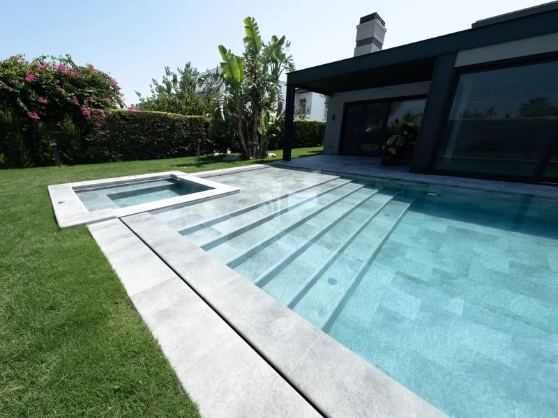 Antique Grey Çeşme Villa Havuzu Projesi