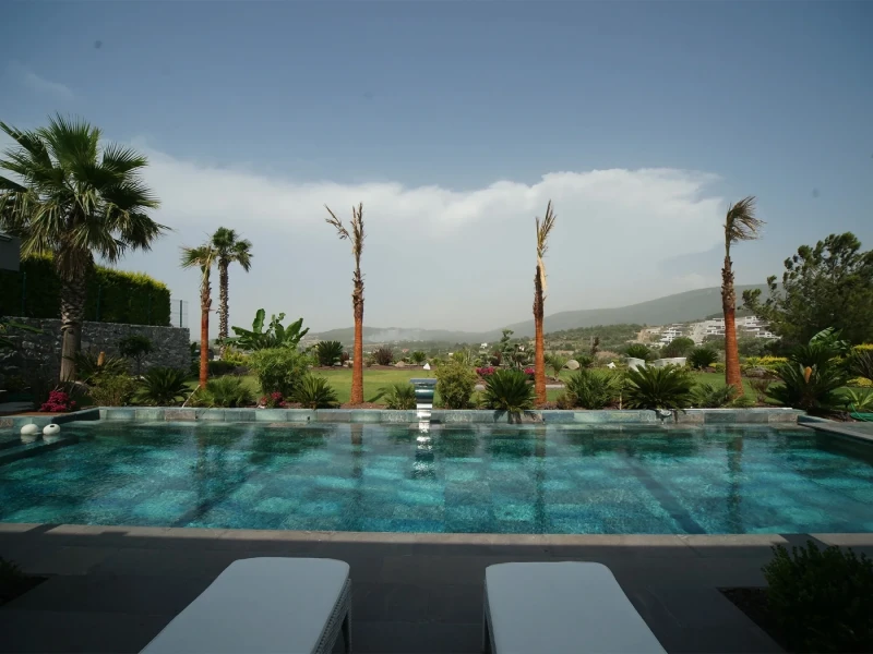 İzmir Olcay Mix Villa Havuzu Projesi