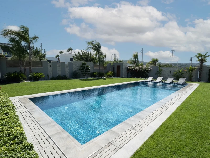 Marin Villa Havuzu Projesi