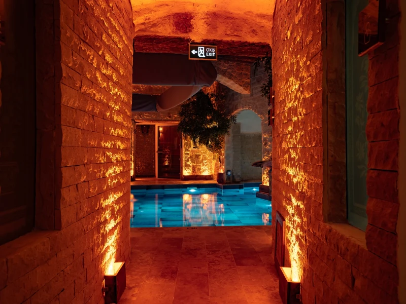 Fresco Cave Suites Hotel Pool Project