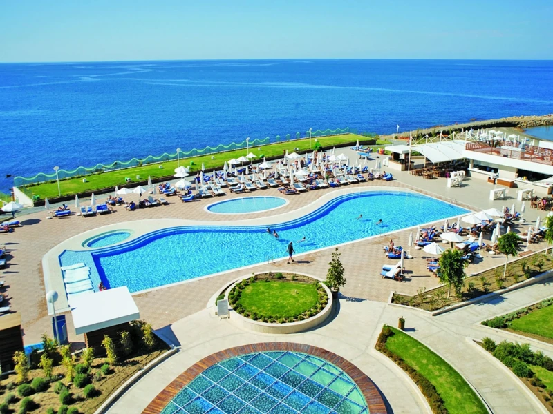 Gold Island Hotel Havuzu Projesi