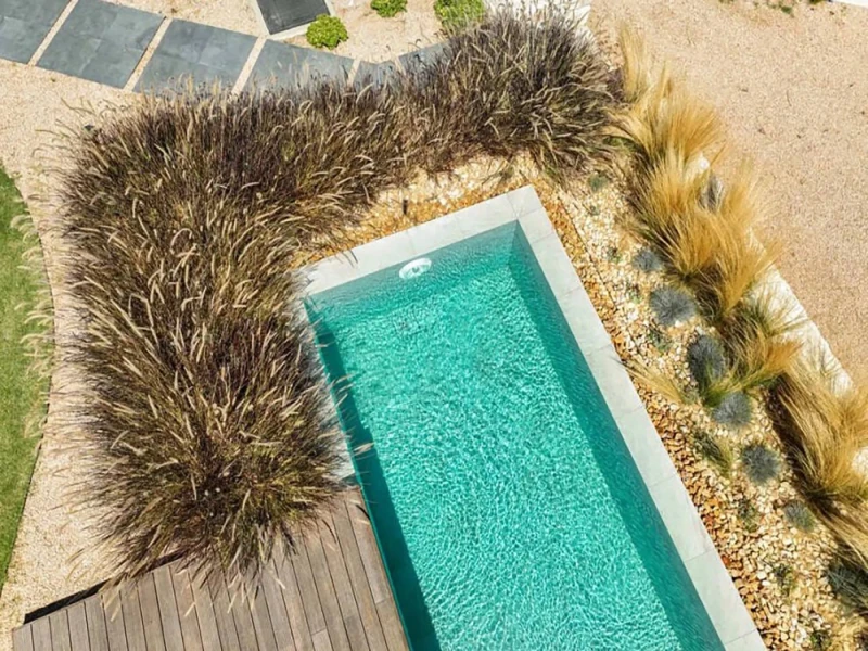 Projet De Piscine De Villa Antique Beige