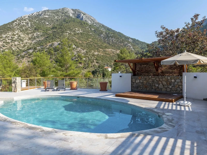Antique Beige Muğla Villa Havuzu Projesi