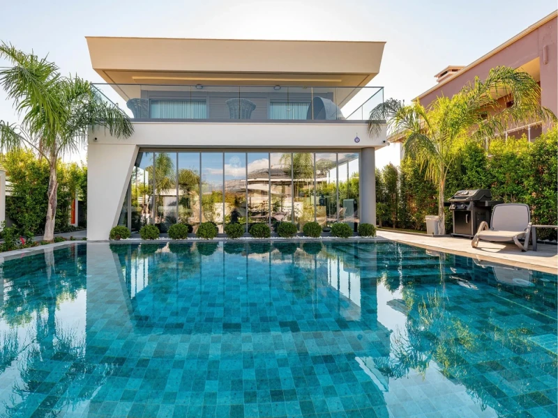 Sukabumi Antalya Villa Havuzu Projesi