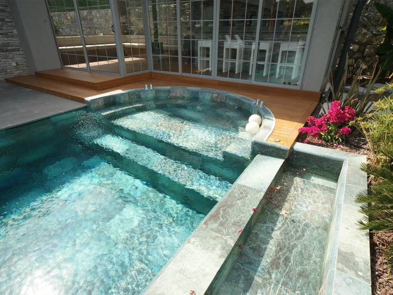 İzmir Olcay Mix Villa Pool Project