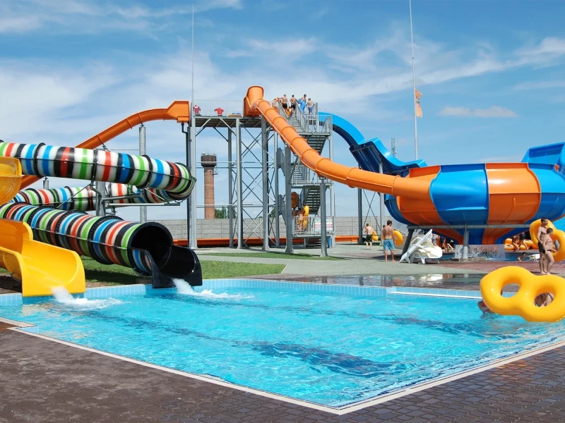 Ukrayna Treasure Island Water Park Havuz Projesi
