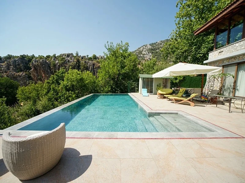 Antique Grey Marmaris Villa Havuzu Projesi