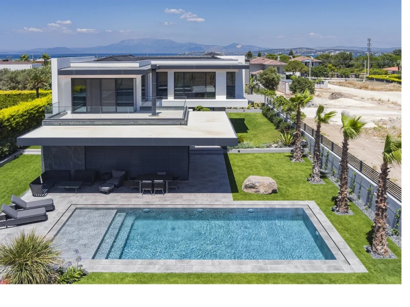 Antique Grey İzmir Çeşme Villa Havuzu Projesi
