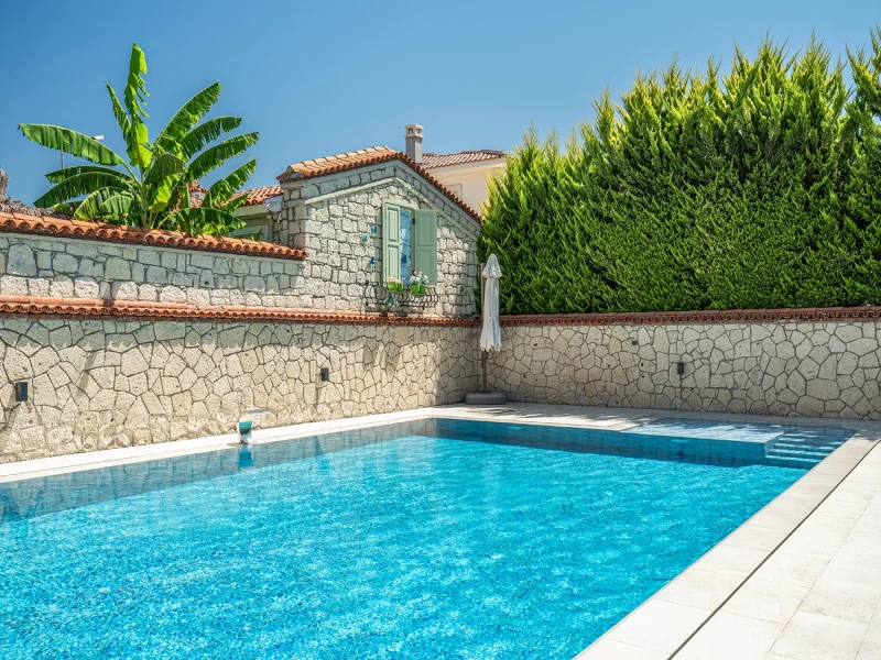 Oceano Alaçatı Villa Havuzu Projesi