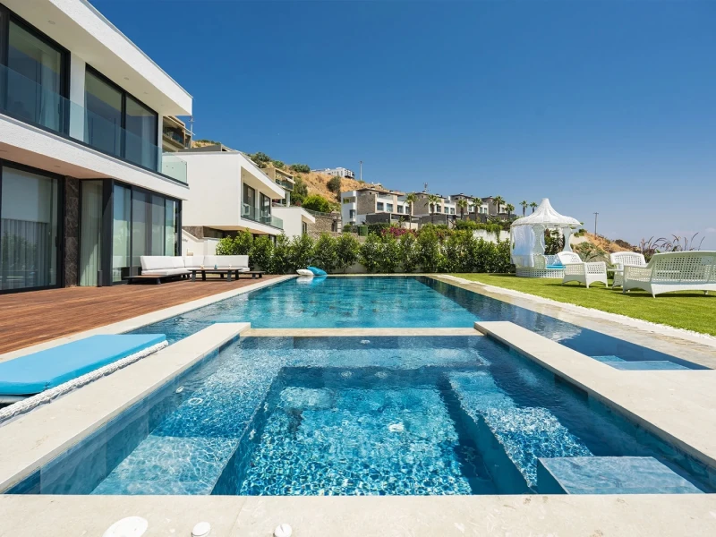 Blue Bead Muğla Villa Havuzu Projesi