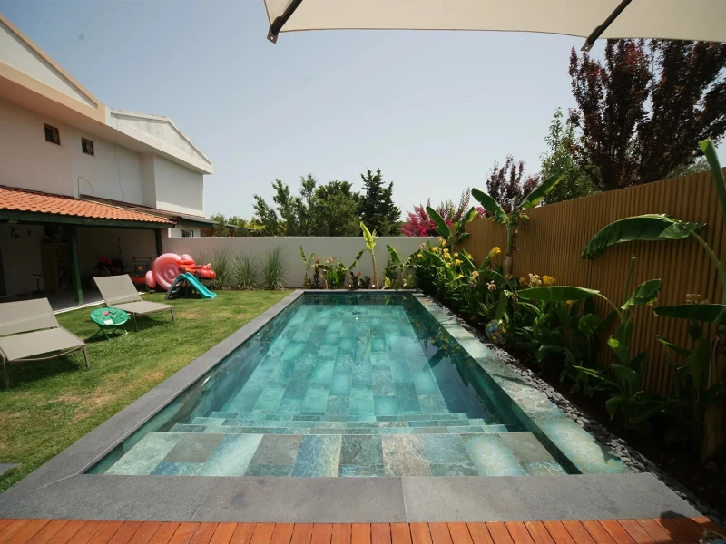 Olcay Mix Serisi Paşalimanı İzmir Villa Havuzu Projesi